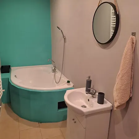 N21 Apartman *